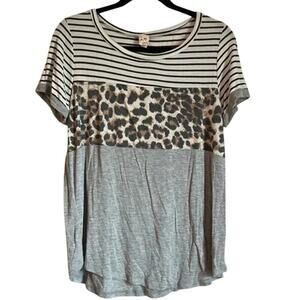 7TH RAY Size Large Vintage top gray cheetah stripe women's short sleeve USA Roy